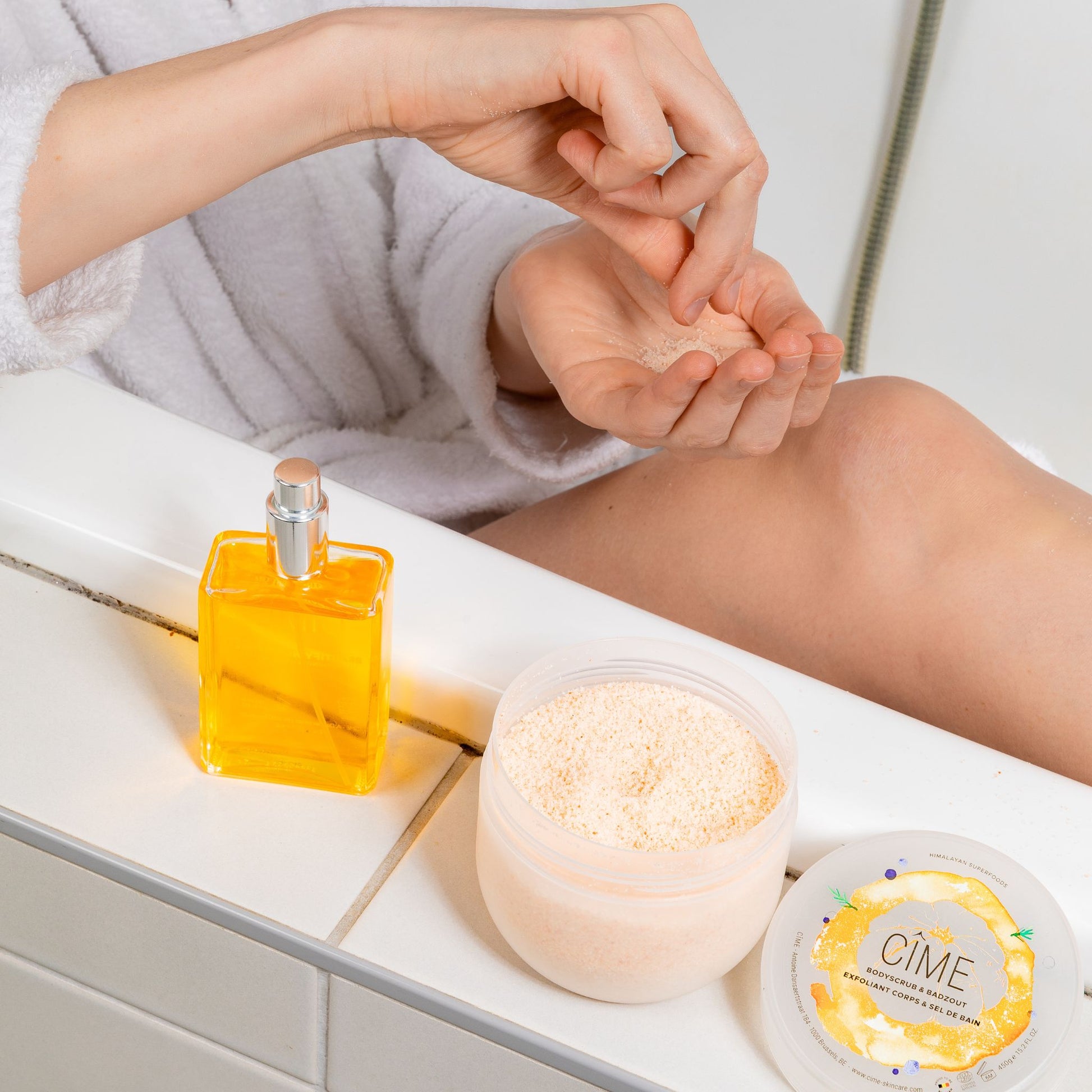 Body scrub & bath salt
