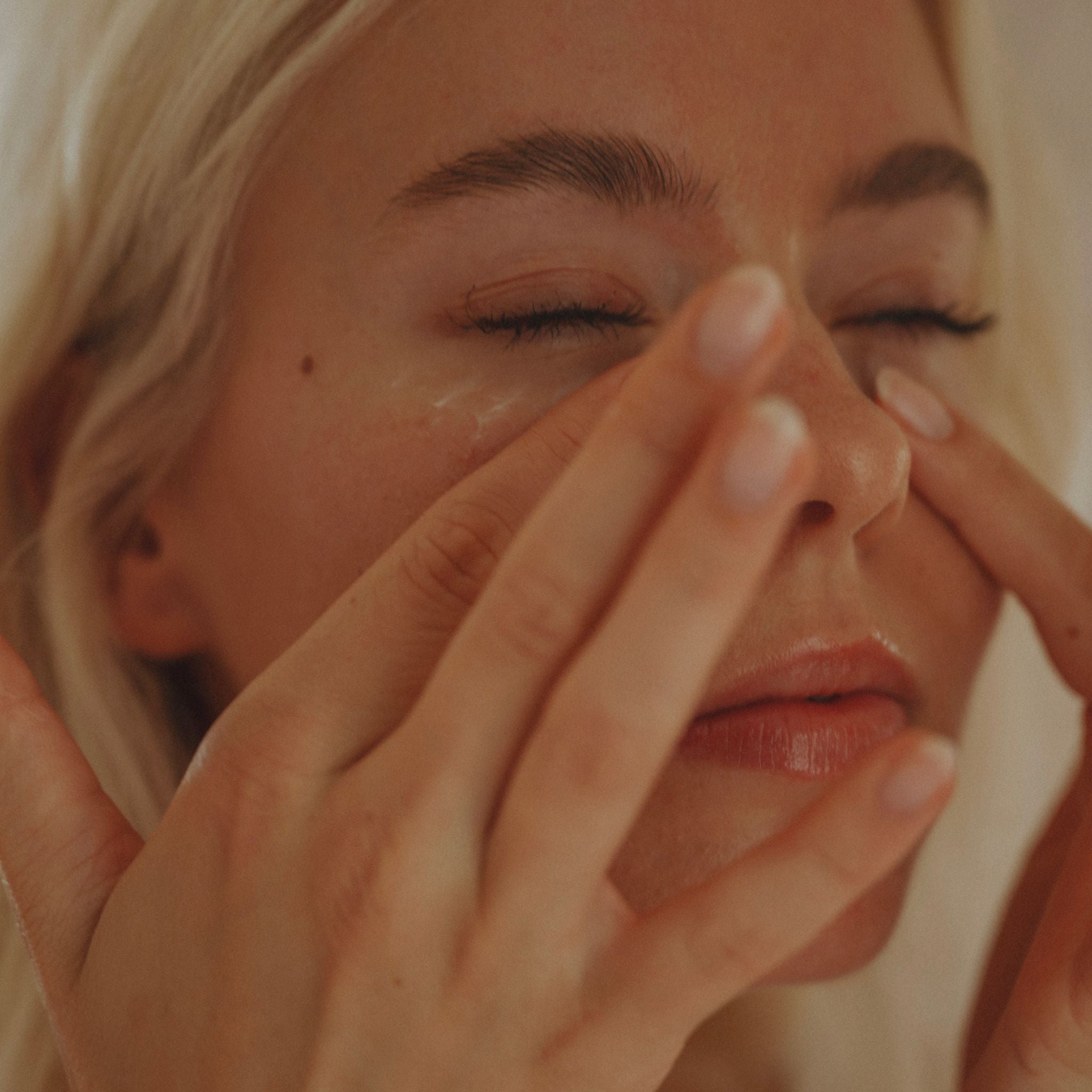 Honestly Aging | Eye cream