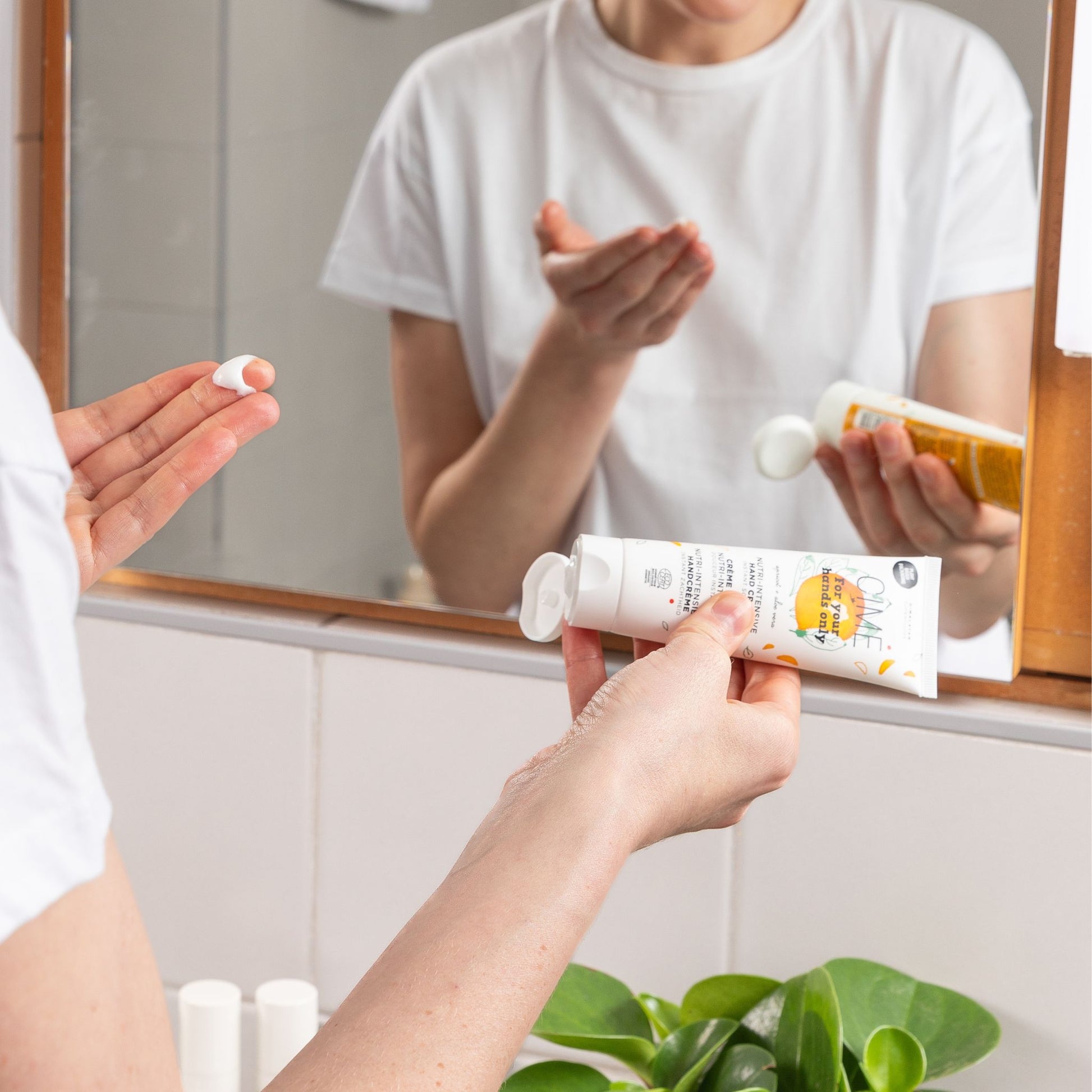 Nutri-intensive hand cream