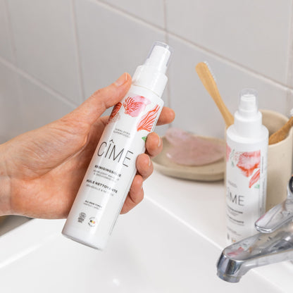 Oil cleanser